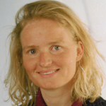 Dr. Claudia Lang